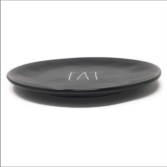 2-Rae Dunn Black EAT Dinner Plates - Picture 2 of 3